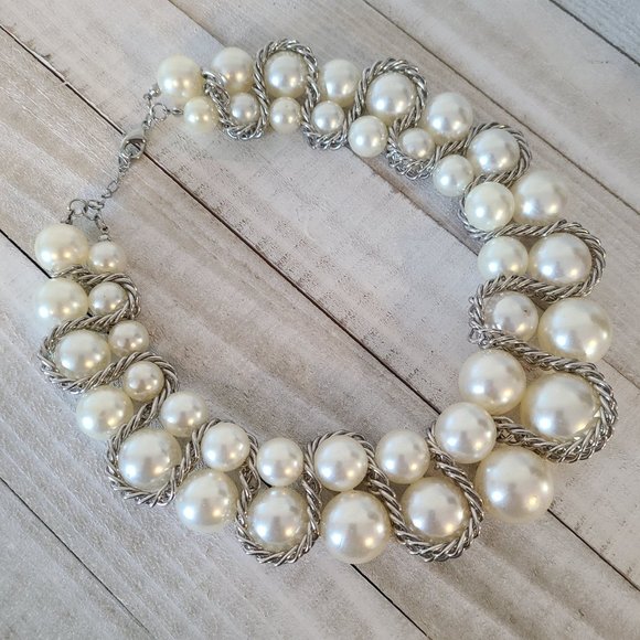 Vintage Statement Collar Necklace Graduated Faux Pearls Silver Chain Weave - Picture 11 of 12